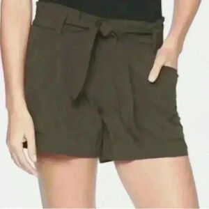 Athleta Skyline Olive Green Paperbag Waist Tie Shorts Size 8